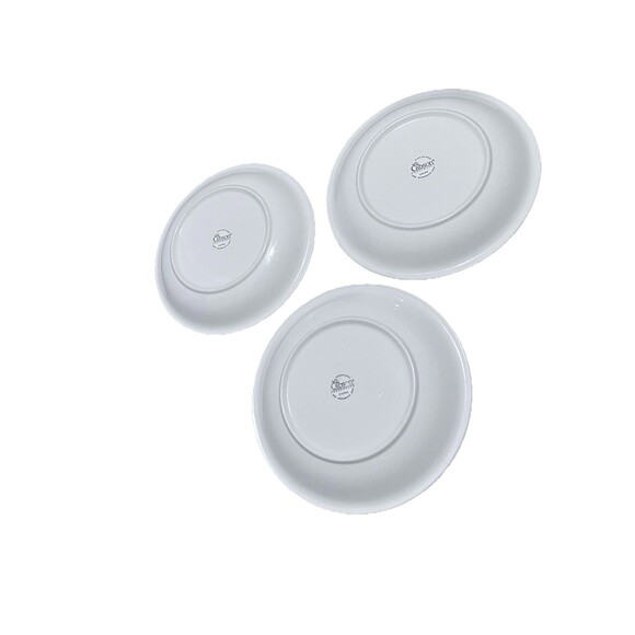 Three Gibson Festive Christmas Nutcracker Bear 11'1/8" Yellow Dinner Plates - Picture 9 of 11